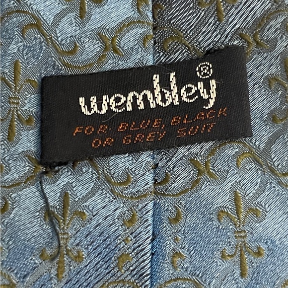 Wembley Blue and Gold Patterned Tie - Picture 5 of 5
